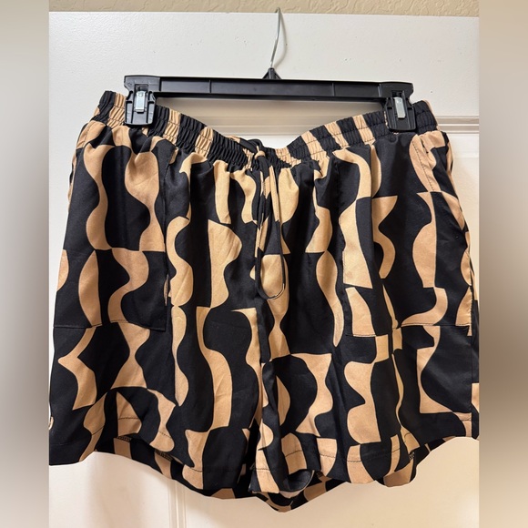 SHEIN Matching Retro Set - Picture 3 of 4